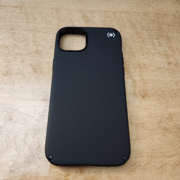 Speck Presidio2 Pro Magsafe Case For Apple iPhone 14 Plus/15 Plus Black - Picture 3 of 7